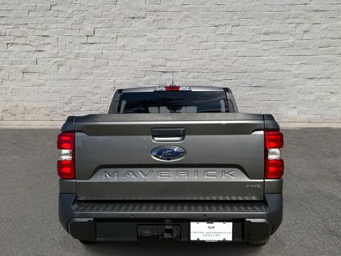 Used 2024 Ford Maverick Lariat image 6