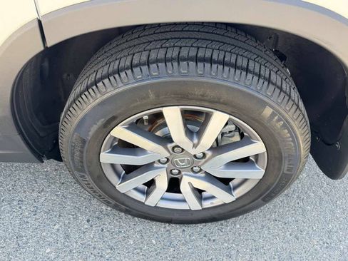Used 2019 Honda Pilot EX-L image 41