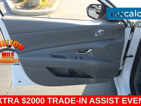 New 2026 Hyundai Elantra Sport FWD image 11