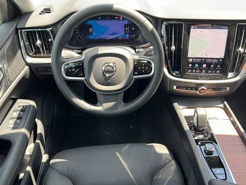 New 2026 Volvo V60 B5 Cross Country Plus w/ Protection Package Premier AWD/4WD image 11