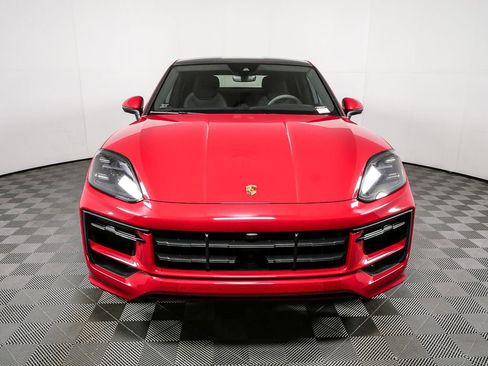 Certified 2024 Porsche Cayenne Coupe AWD/4WD image 26