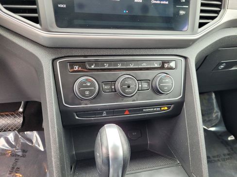 Used 2019 Volkswagen Atlas SE w/ Panoramic Sunroof Package AWD/4WD image 27