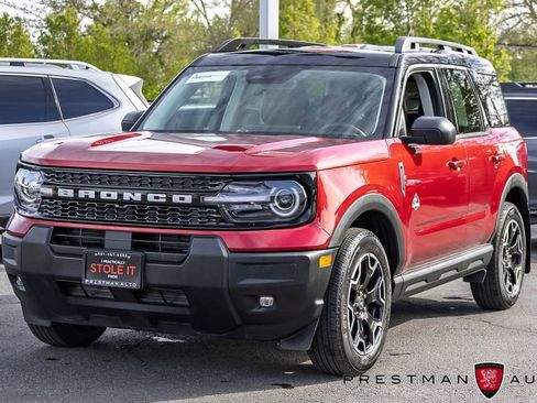 Used 2025 Ford Bronco Sport Outer Banks AWD/4WD image 13