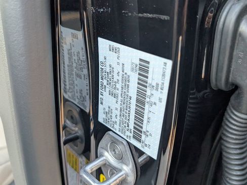 New 2025 Lincoln Nautilus Premier image 14