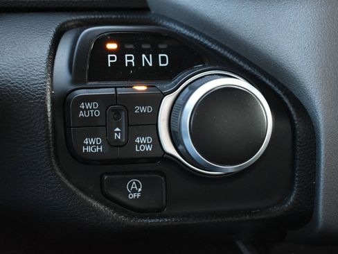 Used 2021 RAM 1500 Big Horn AWD/4WD image 30