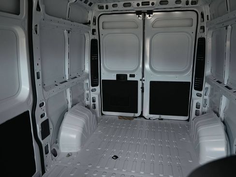 New 2026 RAM ProMaster 1500 w/ Convenience Group FWD image 33