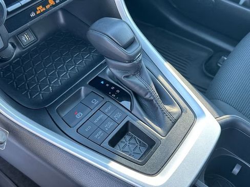 Certified 2024 Toyota RAV4 LE AWD/4WD image 25