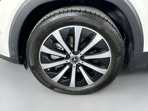 Used 2021 Mercedes-Benz GLB 250 image 31