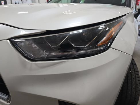 Used 2021 Toyota Highlander Platinum FWD image 36
