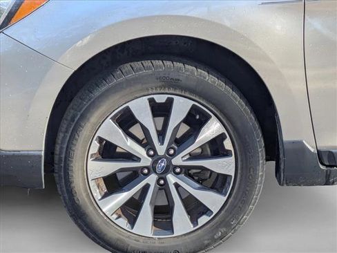 Used 2017 Subaru Outback 3.6R Limited image 9