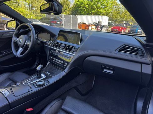 Used 2016 BMW 640i xDrive Convertible AWD/4WD image 32