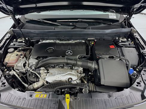 Certified 2022 Mercedes-Benz GLB 250 GLB 250 image 12