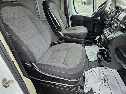 Used 2022 RAM ProMaster 2500 image 19