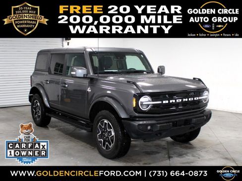 Used 2024 Ford Bronco Outer Banks AWD/4WD image 1