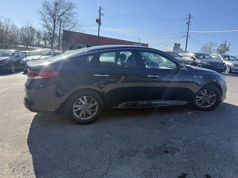Used 2019 Kia Optima LX image 8