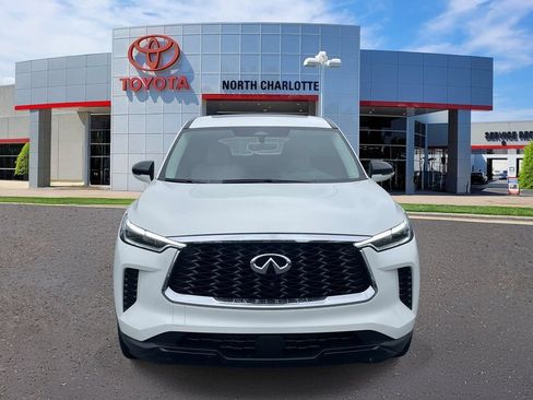 Used 2025 INFINITI QX60 Pure FWD image 3