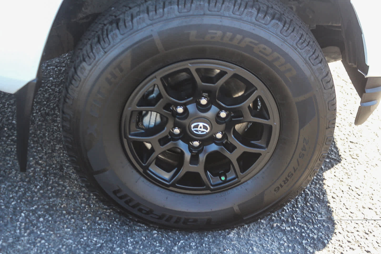 Used 2022 Toyota Tacoma SR5 RWD image 12