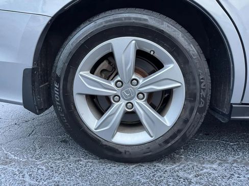 Used 2018 Honda Odyssey LX image 17