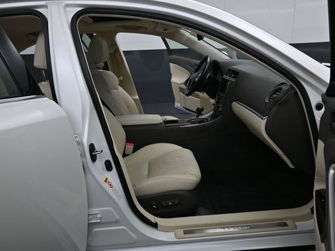 Used 2012 Lexus IS 250 AWD w/ Luxury Plus Value Edition image 36