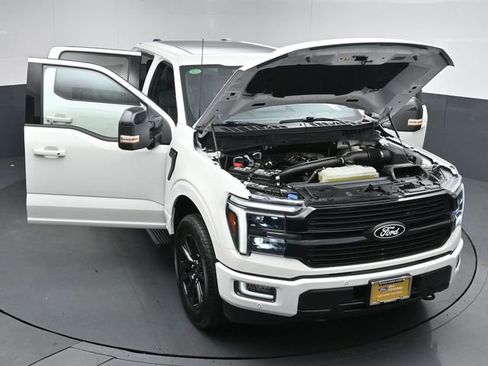Certified 2025 Ford F150 Platinum w/ FX4 Off-Road Package AWD/4WD image 56
