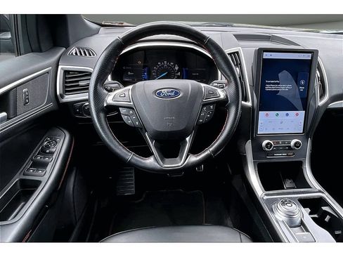 Used 2021 Ford Edge ST-Line w/ Class II Trailer Tow Package AWD/4WD image 7