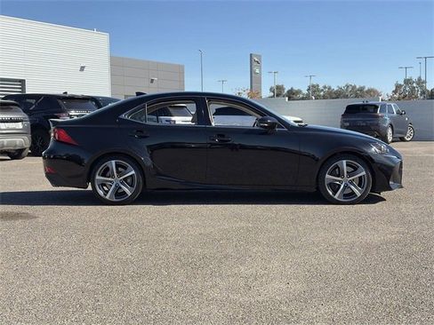 Used 2017 Lexus IS 200t 200t image 4