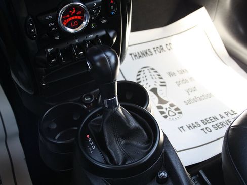 Used 2015 MINI Cooper Countryman FWD image 21