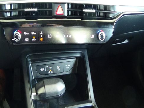 Used 2025 Kia K5 LXS FWD image 24