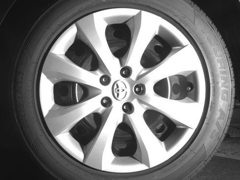 Used 2025 Toyota Corolla LE FWD image 14
