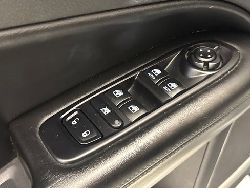 Used 2021 Jeep Compass Latitude w/ Sun and Sound Group AWD/4WD image 20