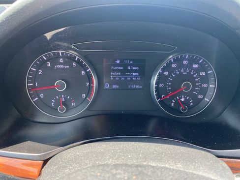 Used 2019 Kia Cadenza Premium w/ Paint Protection Package FWD image 30