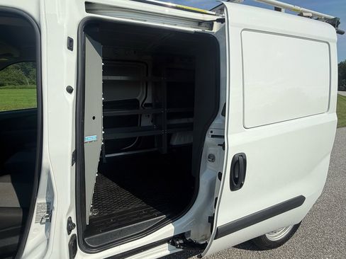 Used 2021 RAM ProMaster City Tradesman image 3