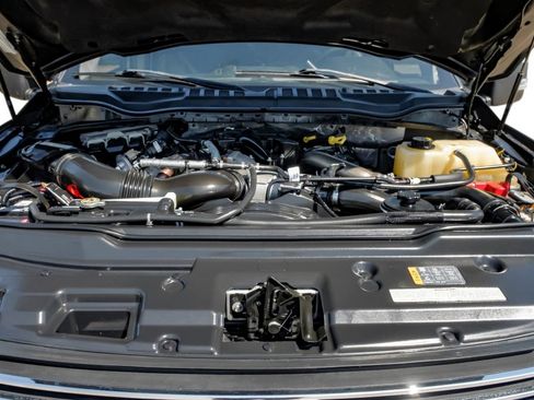 Used 2019 Ford F350 Lariat w/ Lariat Ultimate Package AWD/4WD image 57