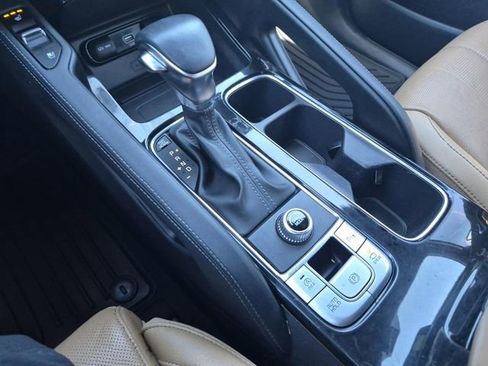 Used 2022 Kia Telluride SX w/ Towing Package image 46