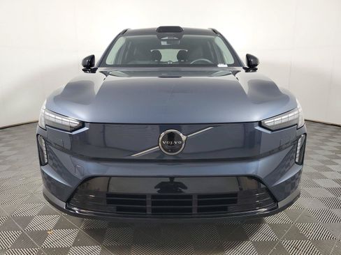 Used 2025 Volvo EX90 Ultra AWD/4WD image 2