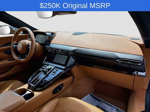 Used 2026 Aston Martin V8 Vantage S RWD image 24