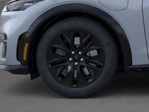 New 2026 Ford Mustang Mach-E Premium image 19