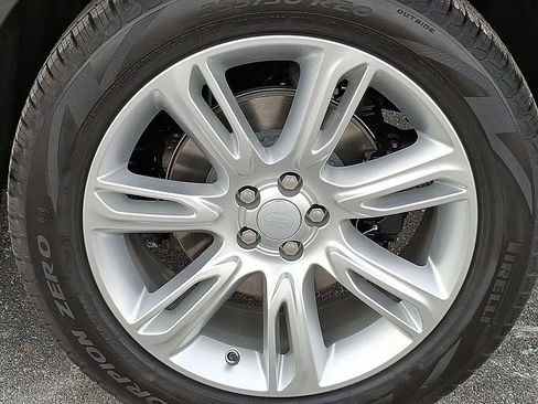 New 2026 Land Rover Range Rover Velar S AWD/4WD image 5