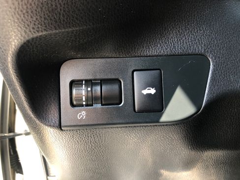 Used 2014 Scion FR-S RWD image 9