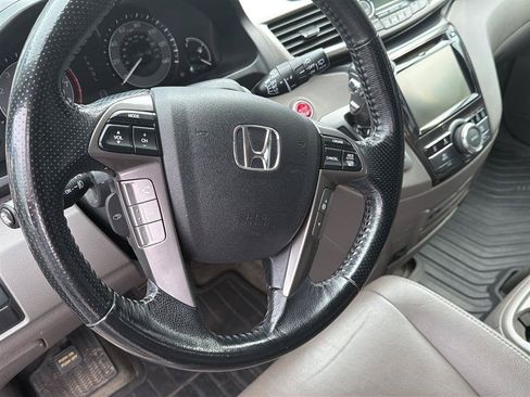 Used 2015 Honda Odyssey Touring image 11