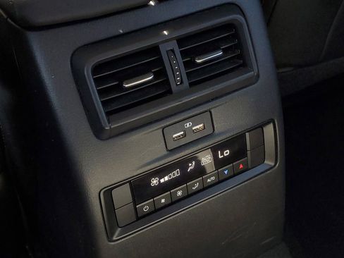 Used 2025 MAZDA CX-90 3.3 Turbo w/ Select Package image 30