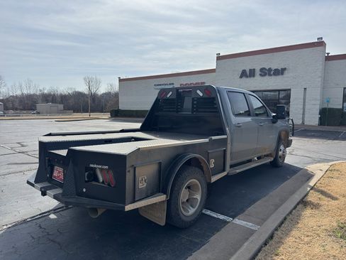 Used 2024 Chevrolet Silverado 3500 LT w/ Safety Package image 2