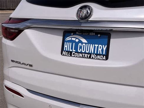 Used 2020 Buick Enclave Avenir w/ Avenir Technology Package image 13