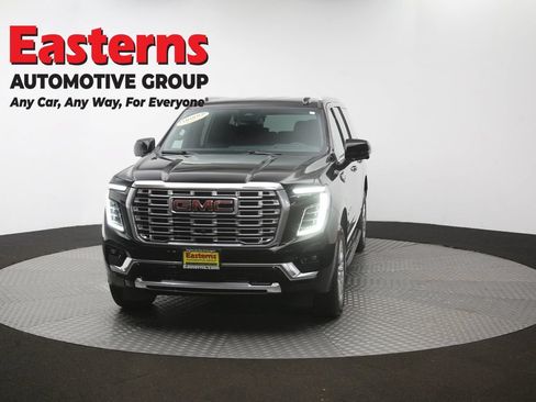 Used 2025 GMC Yukon XL Denali AWD/4WD image 58