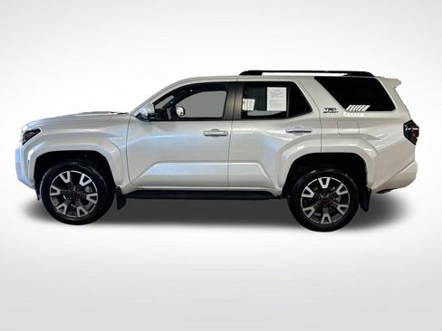 Used 2025 Toyota 4Runner TRD Sport Premium AWD/4WD image 2