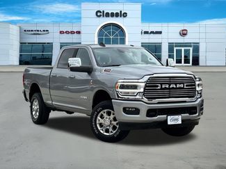 Used 2024 RAM 2500 Laramie w/ Safety Group AWD/4WD video 1