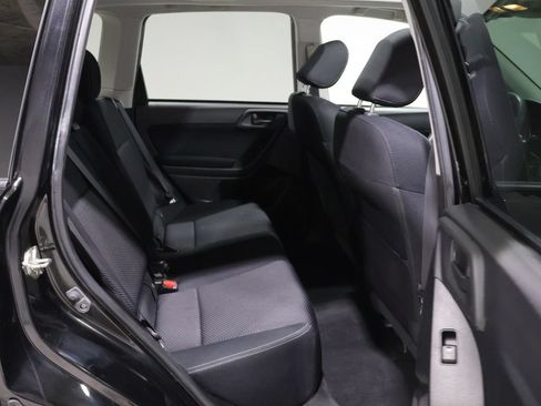 Used 2015 Subaru Forester 2.5i Premium AWD/4WD image 19