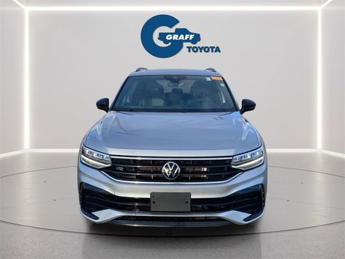 Used 2022 Volkswagen Tiguan SE R-Line image 20
