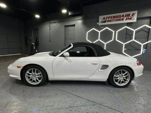 Used 2003 Porsche Boxster RWD image 3