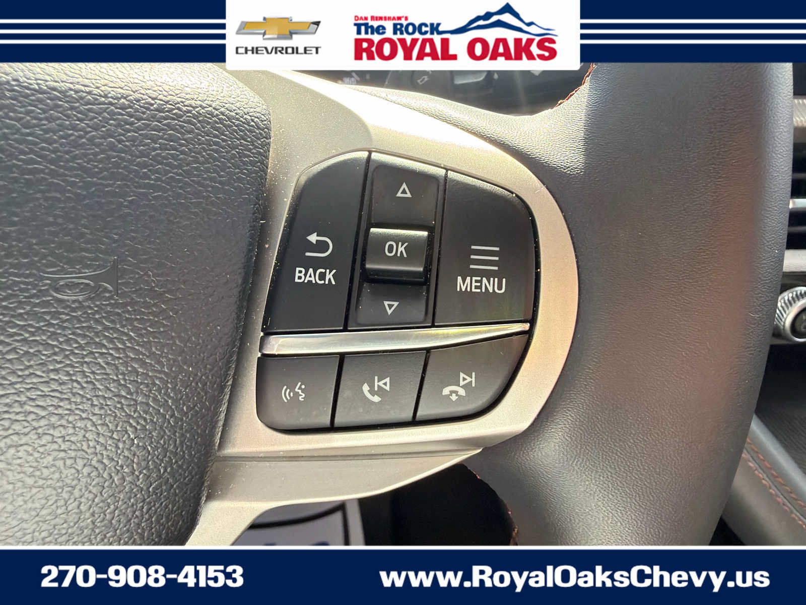 Used 2025 Ford Explorer Active RWD image 16